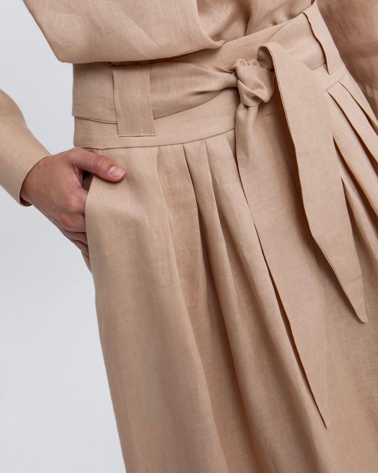 WOMEN SKIRTS